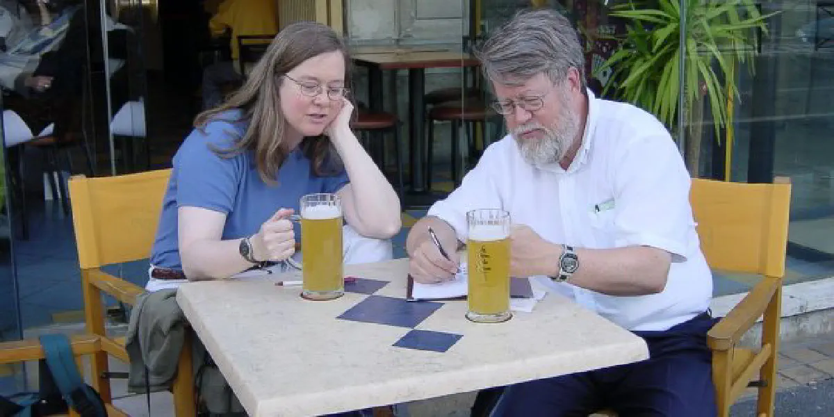 Casal bebeu 25 mil cervejas diferentes em 35 anos