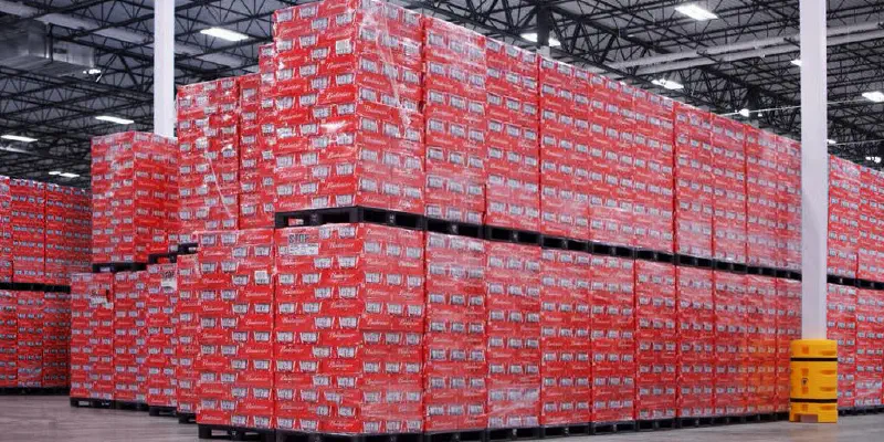 Budweiser oferece a "cerveja banida" ao país vencedor do Mundial de Futebol