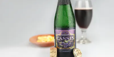 Lindemans-Cassis-feat.jpg