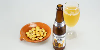 St-Bernardus-Wit-feat.jpg